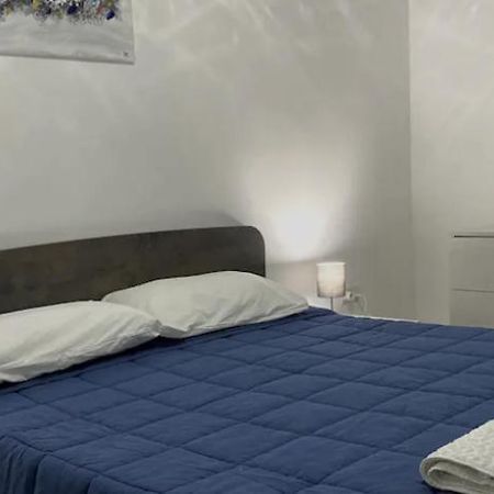 Saint Julian's F1 2 St Julians, Private Room, Bathroom & Living Shared מראה חיצוני תמונה